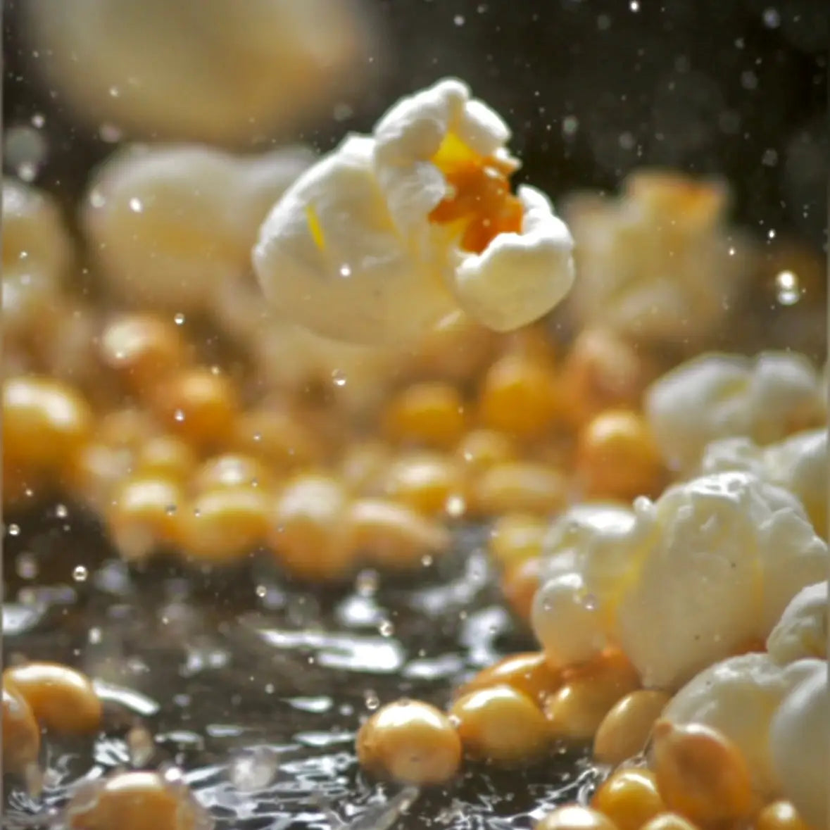 The Science of Gourmet Popcorn: Charles’ Law and the 5-Minute Rule